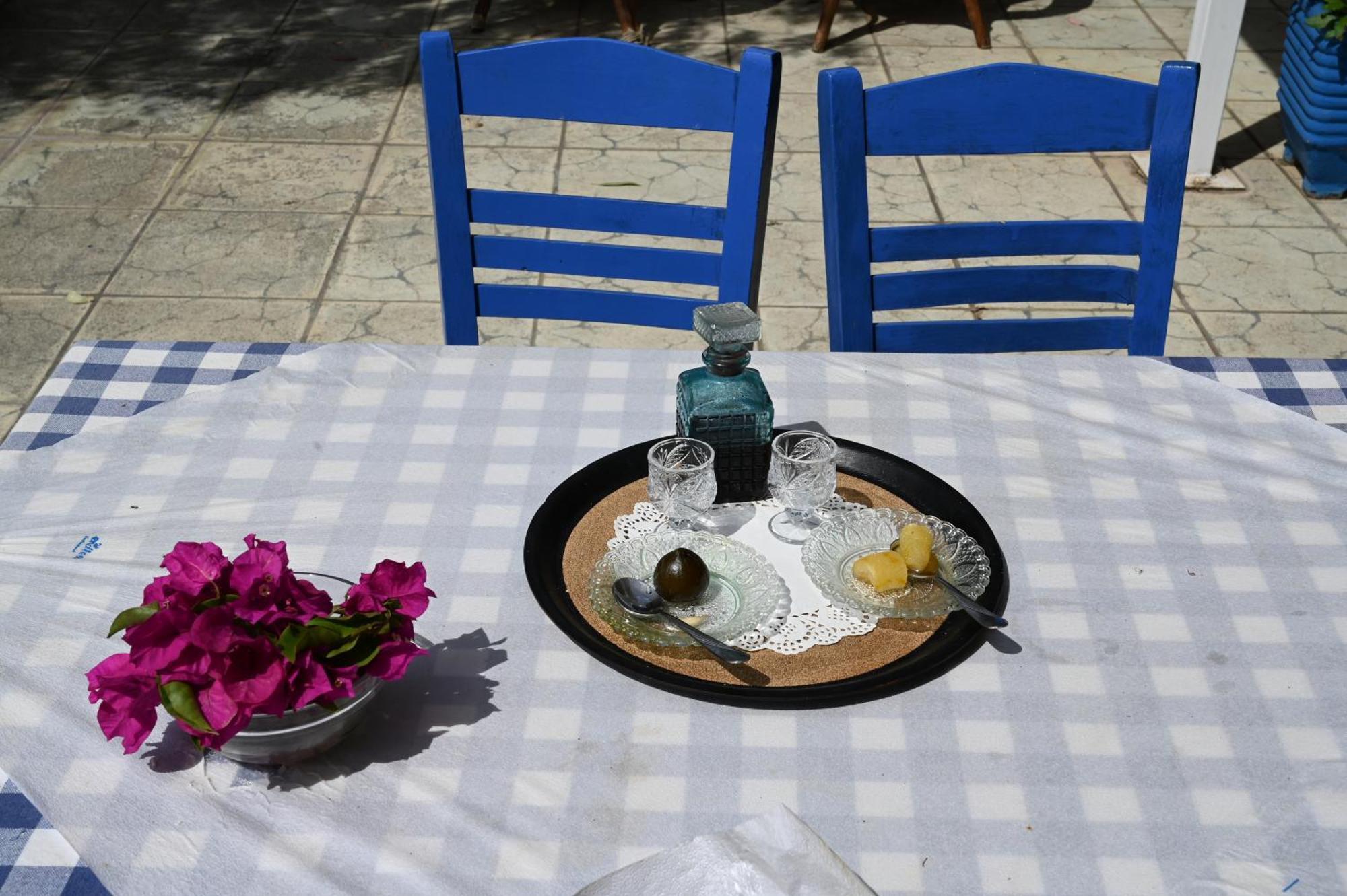 Hotel Avra Nea Epidhavros Bagian luar foto