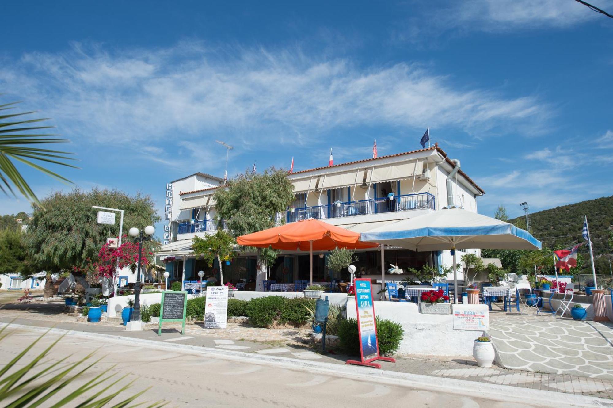 Hotel Avra Nea Epidhavros Bagian luar foto