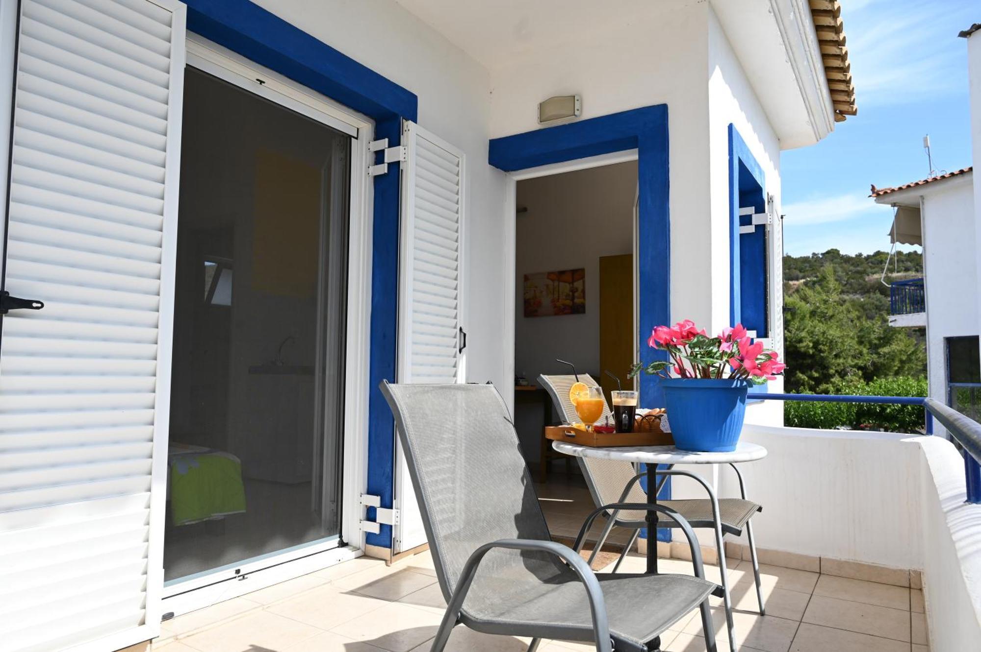 Hotel Avra Nea Epidhavros Bagian luar foto
