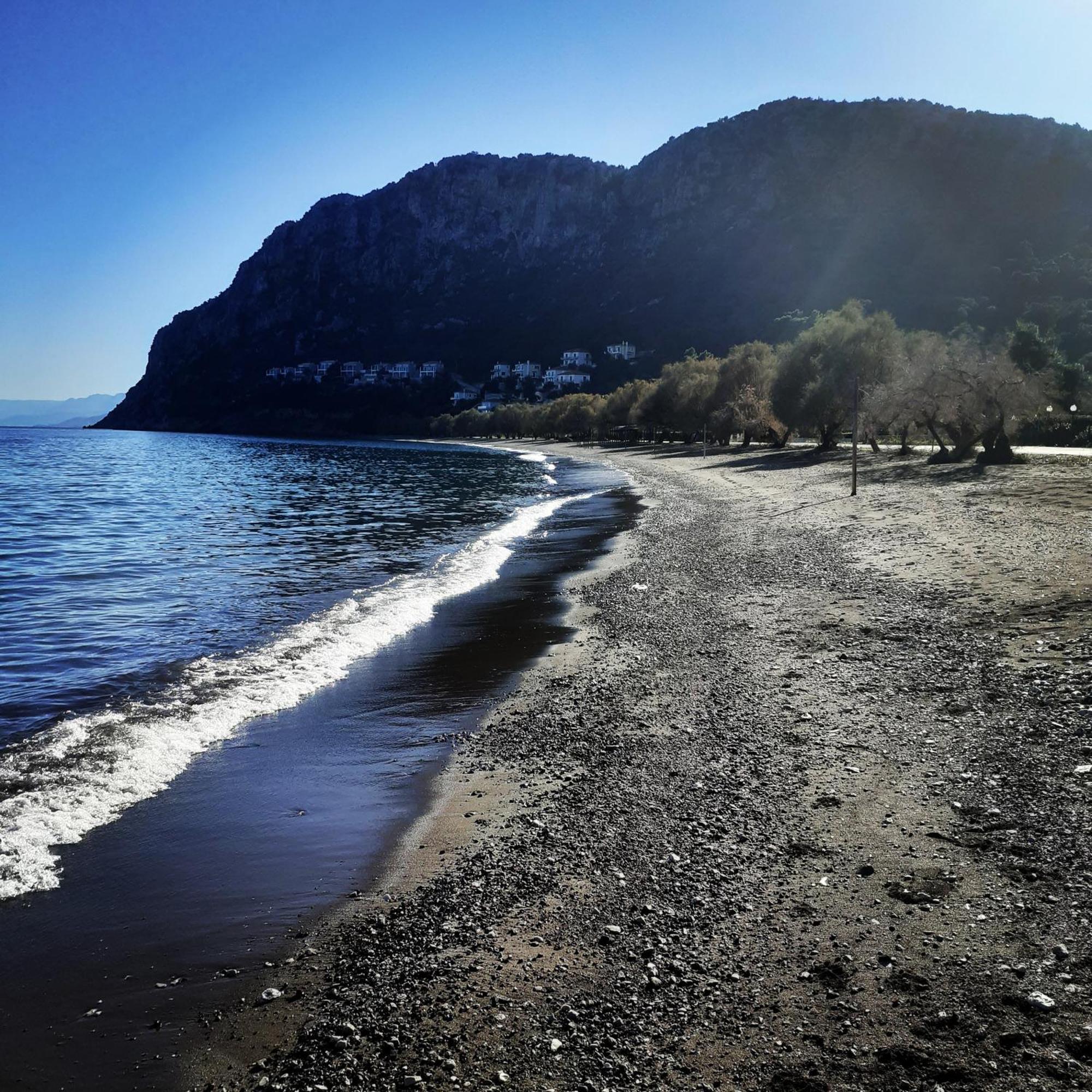 Hotel Avra Nea Epidhavros Bagian luar foto